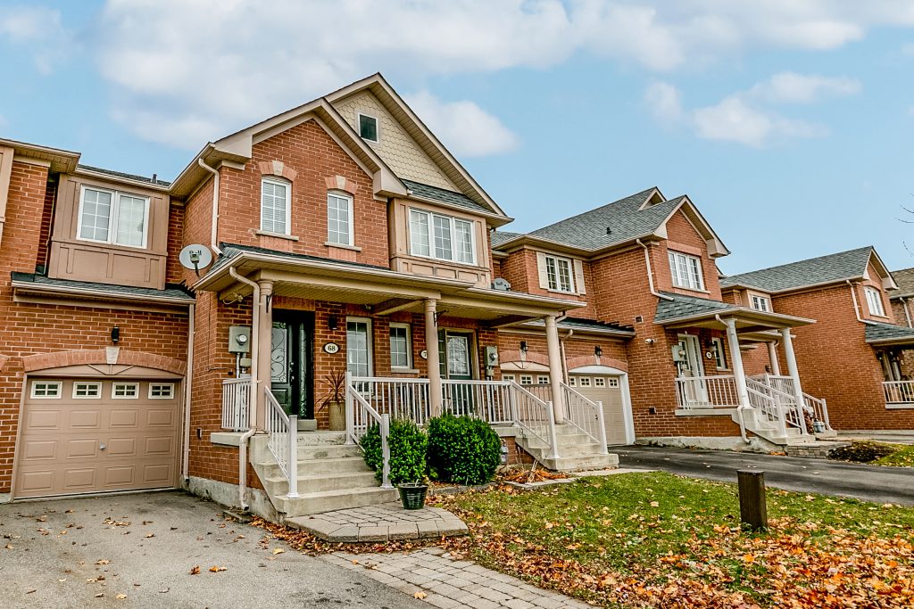 68 Burgess Crescent, Newmarket The Jay Miller Team